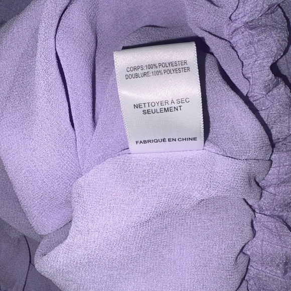 * ASTR The Label Lavender V Neck Bubble Sleeves Tie Back Blouse Size Small NEW - Picture 3 of 6